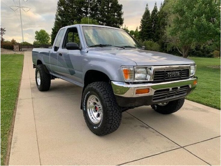 Thumbnail Photo undefined for 1989 Toyota Pickup